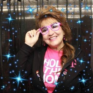 Meet your Posher, Sheri